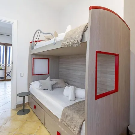 Nuras - Casa Solea 1 Min From The